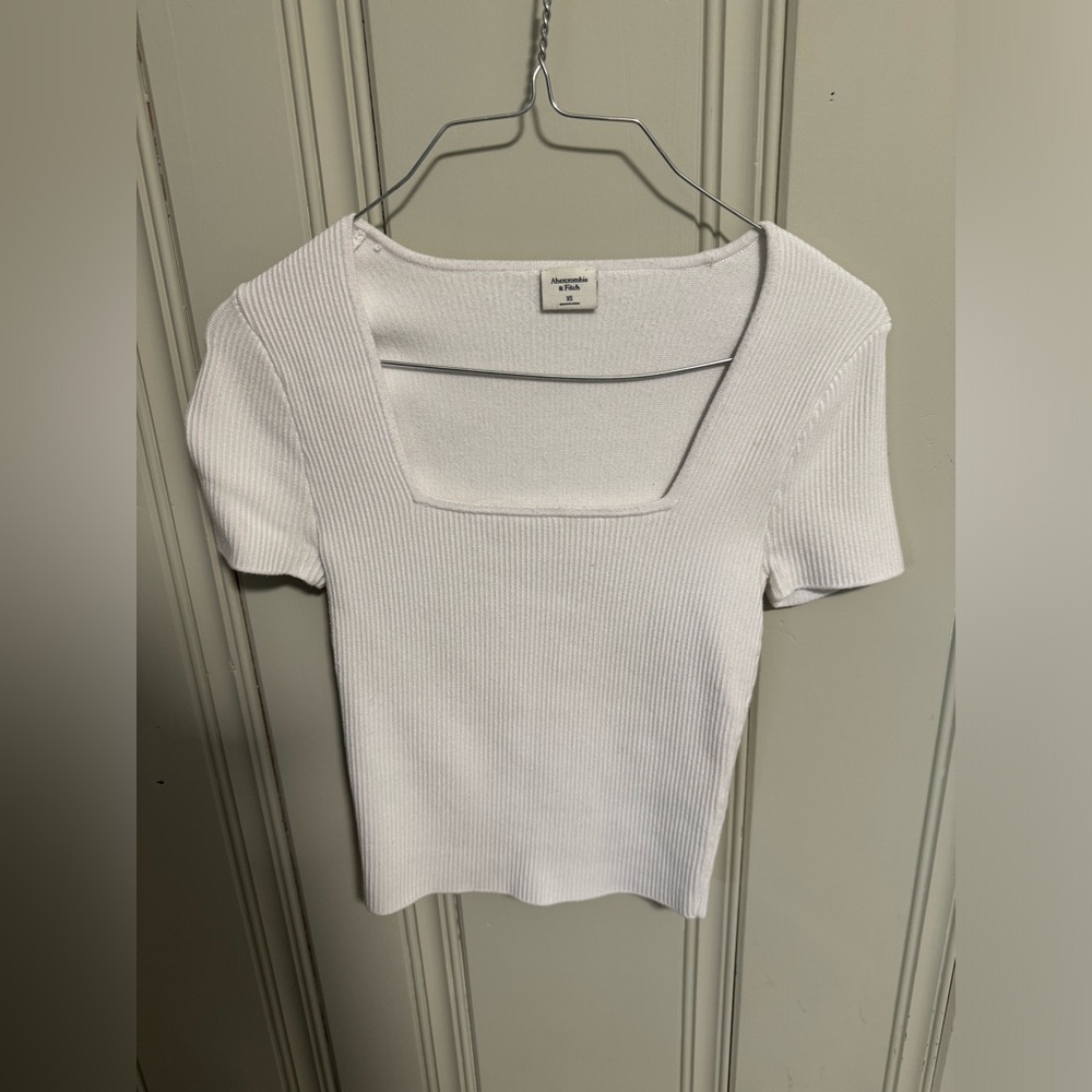 Abercrombie sweater